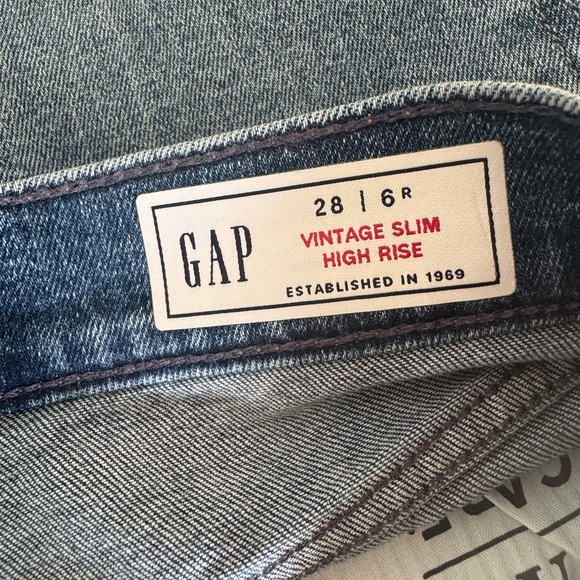 GAP High Rise Vintage Slim Jeans - Picture 7 of 9